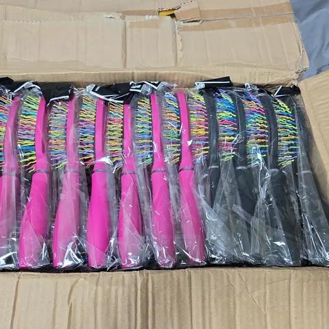 APPROXIMATELY 20 ASSORTED HAIRBRUSHES