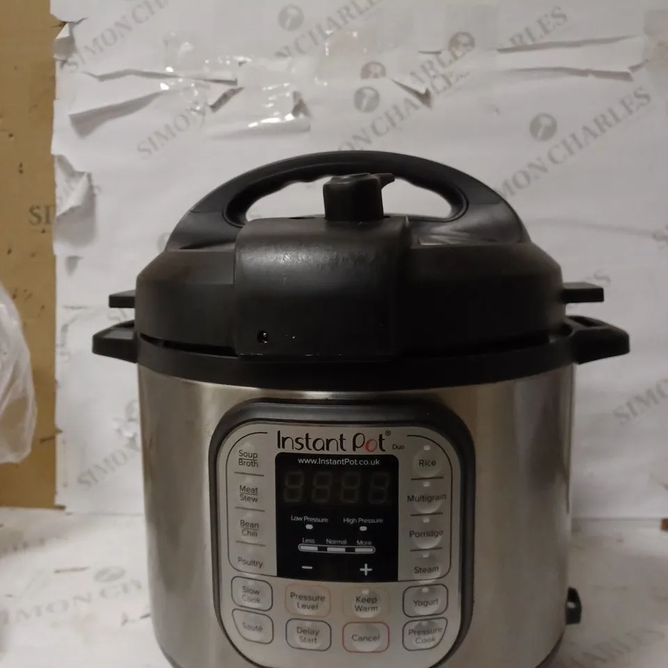 INSTANT POT DUO SMART PRESSURE COOKER