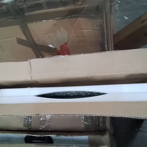 BOXED FOLDING TABLE