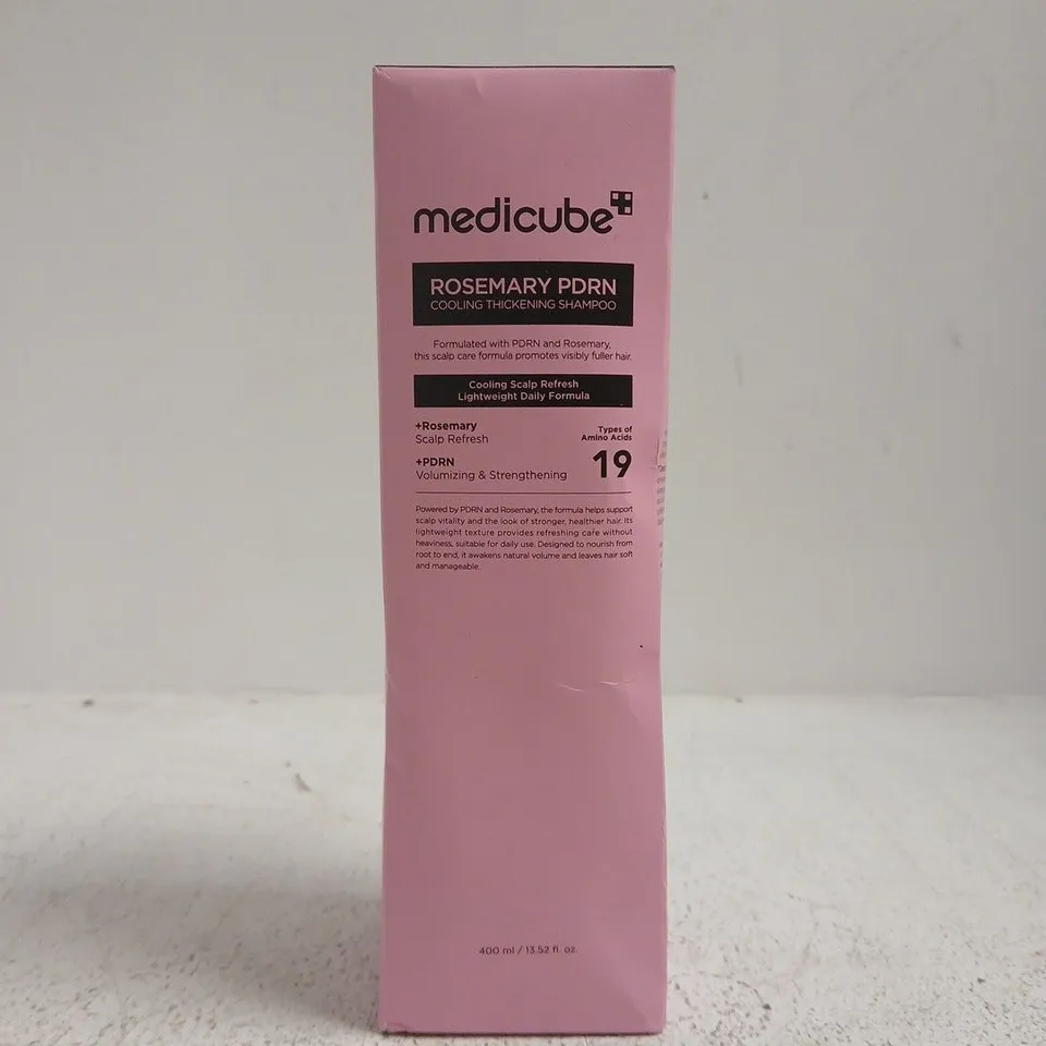 MEDICUBE ROSEMARY PDRN COOLING THICKENING SHAMPOO 400 ML