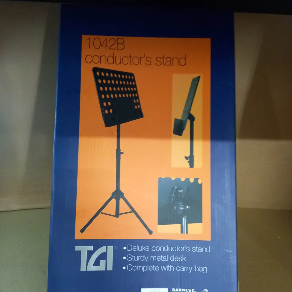 BOXED DELUXE CONDUCTORS STAND