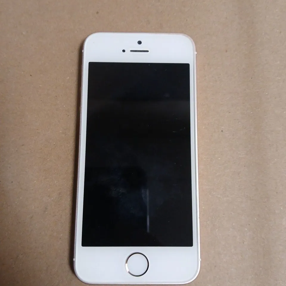 APPLE IPHONE SE (2016) - ROSE GOLD 