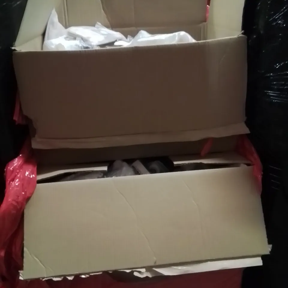 PALLET CONTAINING 3 LARGE BOXES CONTAINING RESISTANCE BANDS, CLIMBING EQUIPMENT ECT.