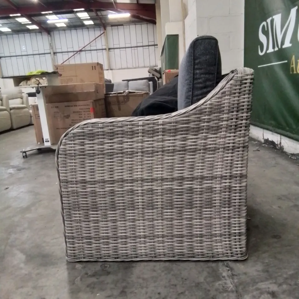 BOXED CURVED ARM LEFT CORNER CHAIR - LIGHT GREY 