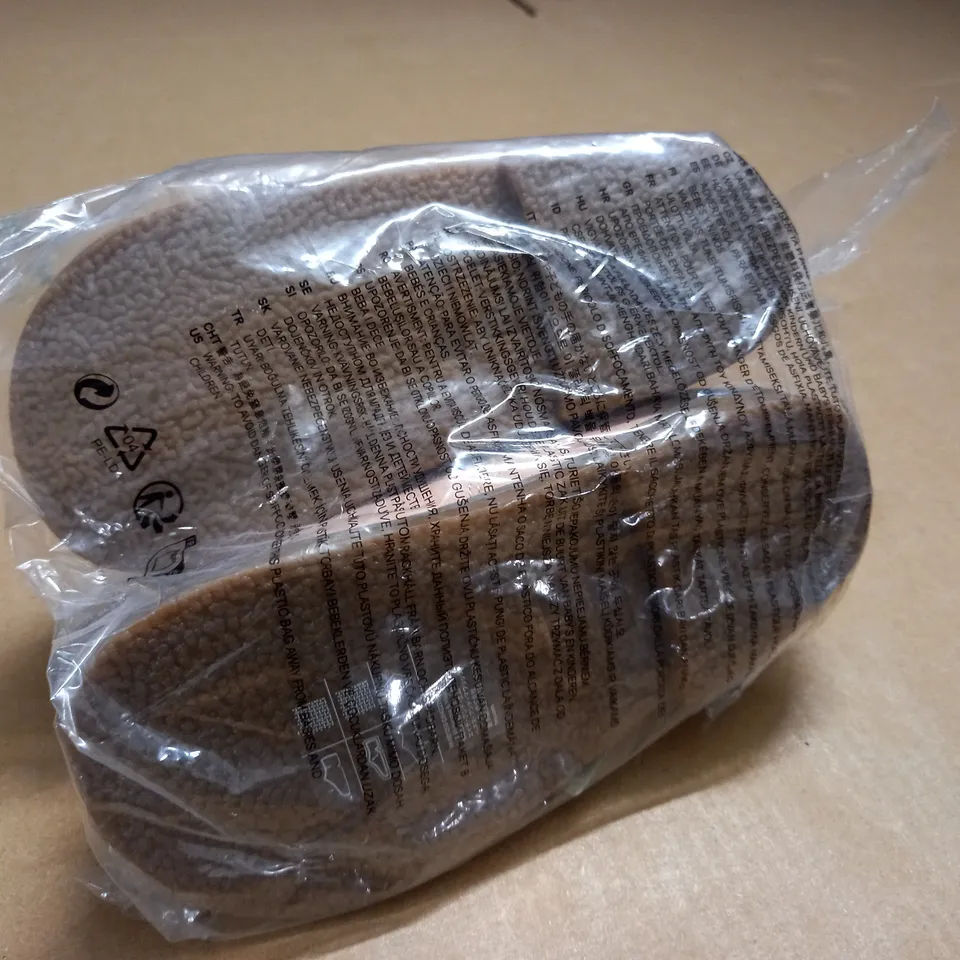 PAIR OF H&M PINK KIDS BOOTS - UK 7