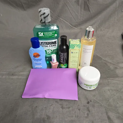 APPROXIMATEY 20 HEALTH AND BEAUTY PRODUCTS TO INCLUDE - LISTERINE MOUTHWASH - MALIBU MOISTURISING AFTER SUN - JANI BALANCE FACE CREAM - ETC