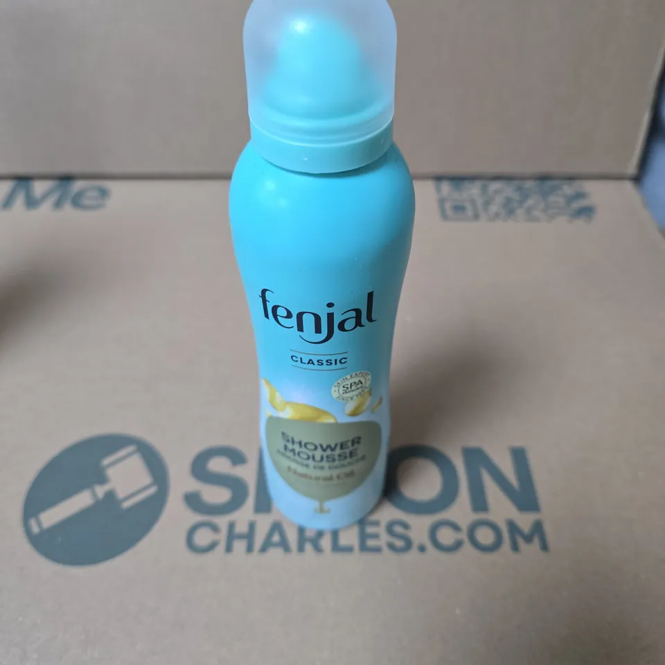 APPROXIMATELY 10 ASSORTED AEROSOLS INCLUDING FENJAL SHOWER MOUSSE , BRADEX EASY START FOR ENGINES AND SENSET SKIN CLEANSING FOAM 