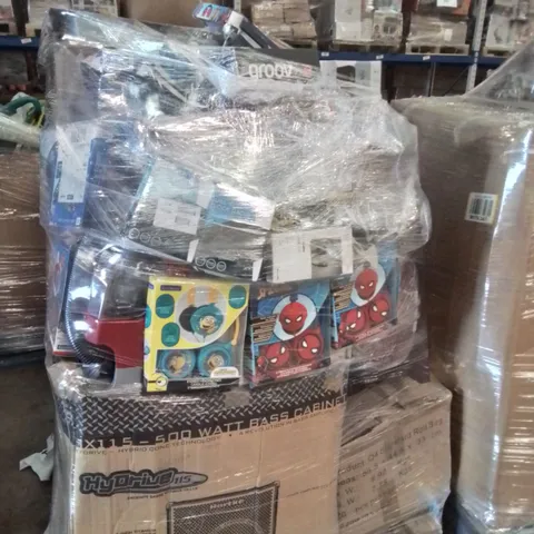PALLET OF ASSORTED TOYS & GAMES, CHILDREN & ADULT HEADPHONES, BASS CABINET AMPLIFIER, ALARM CLOCK RADIO.