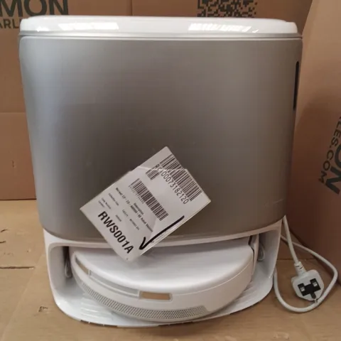 BOXED NARWAL AUTOMATIC CLEANING VACUUM AND CHARGING STATION