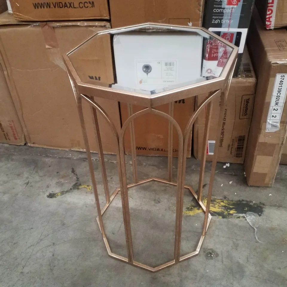 BOXED CANTONA SIDE TABLE W360×D360×H600MM