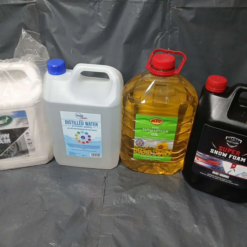 APPROXIMATELY 4 LIQUIDS TO INCLUDE SUPER SNOW FOAM, SUNFLOWER OIL, DISTILLED WATER, ETC - COLLECTION ONLY