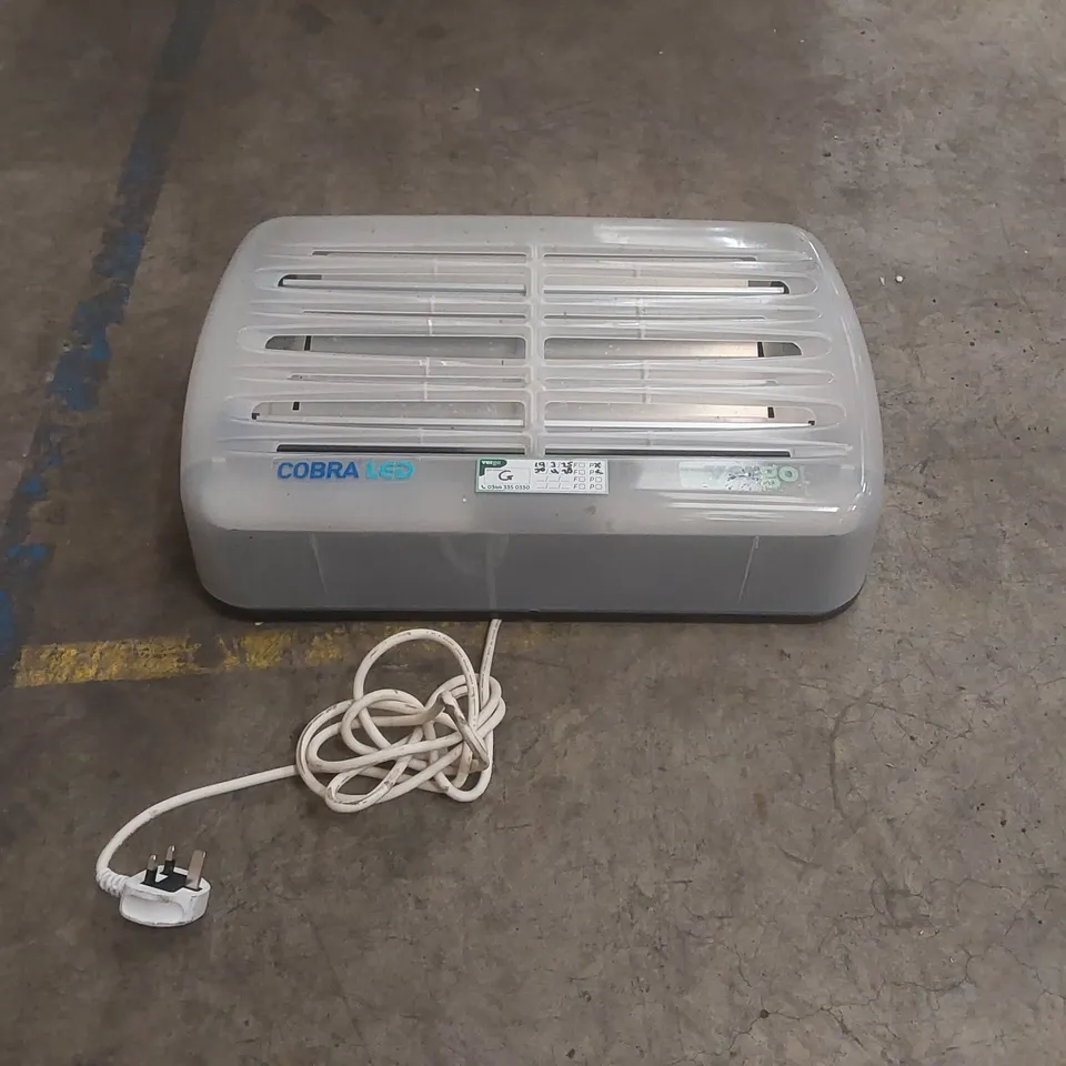 COBRA LED COMMERCIAL ELECTRIC FLY KILLER