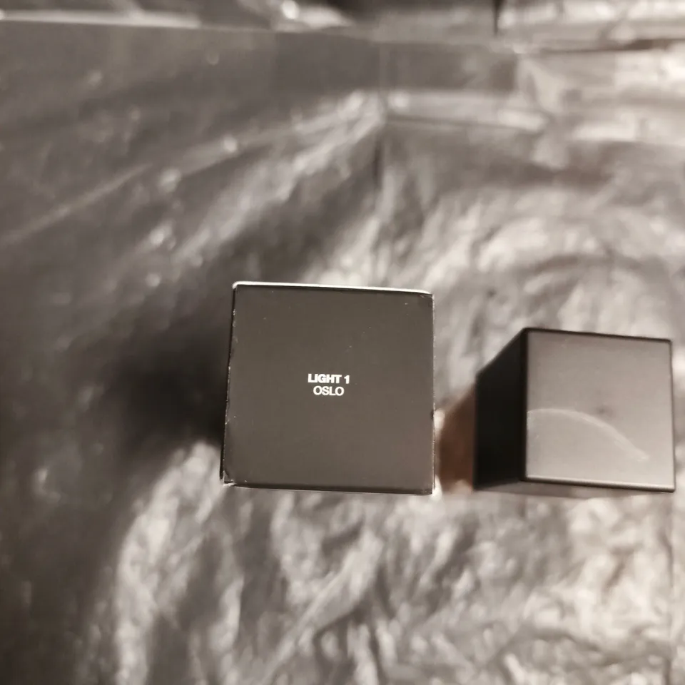 NARS NATURAL RADIANT LONGWEAR FOUNDATION – LIGHT 1 OSLO 30 ML