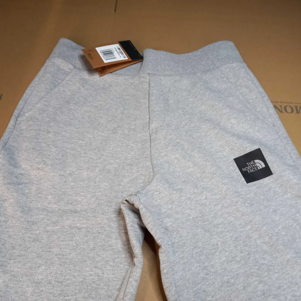 THE NORTH FACE FINE TRACKSUIT PANTS IN GREY - MEDIUM