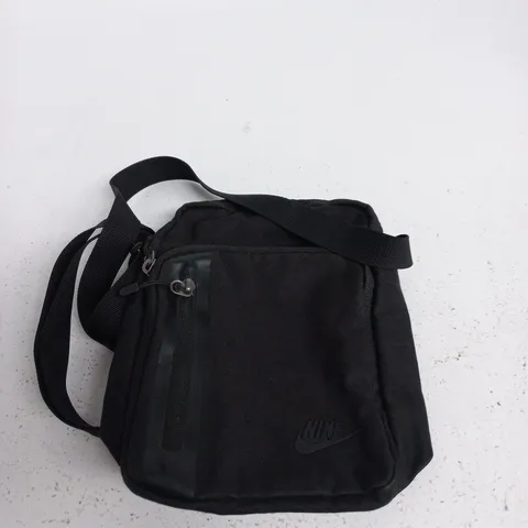 NIKE CROSSBODY BAG – BLACK