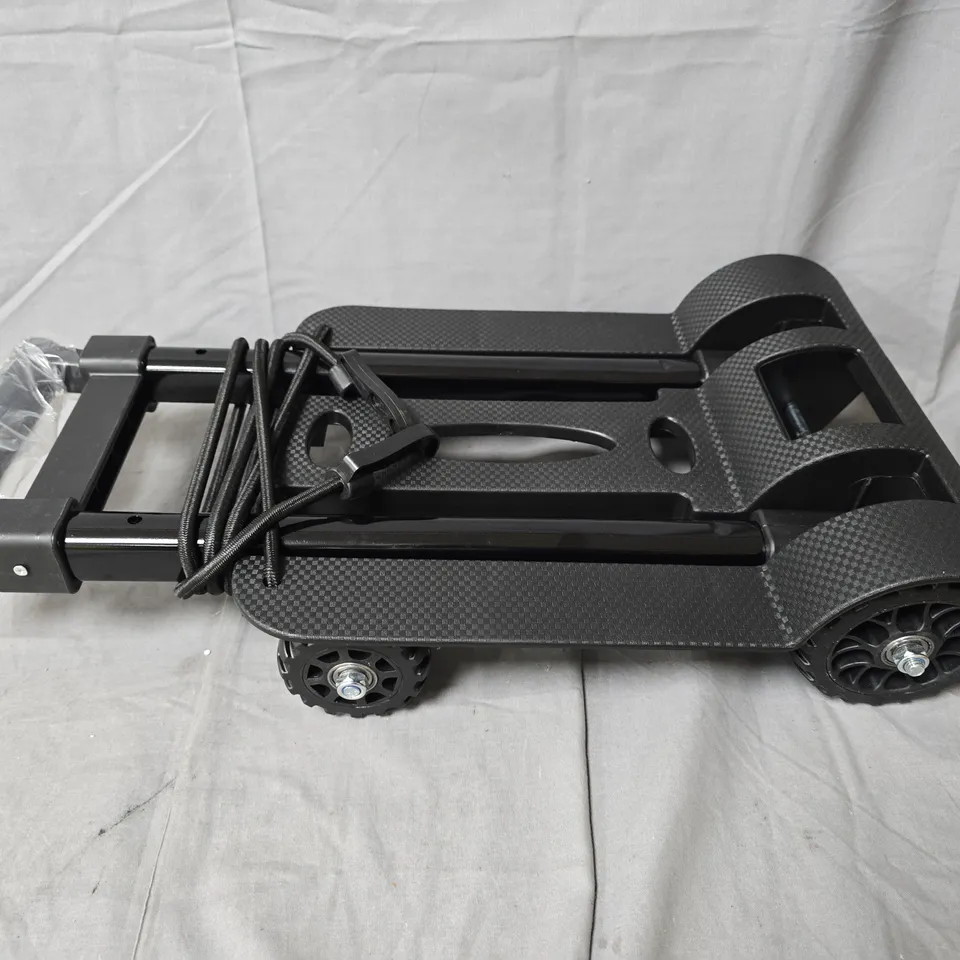 FOLDABLE PLATFORM TROLLEY / HAND TRUCK – CARBON FIBRE EFFECT DECK, BLACK