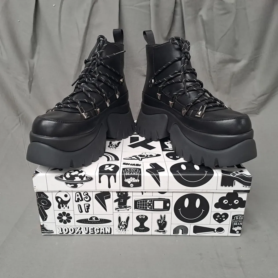 BOXED PAIR OF KOI VEGAN SIGMAR CHUNKY HIKING BOOTS IN BLACK UK SIZE 8