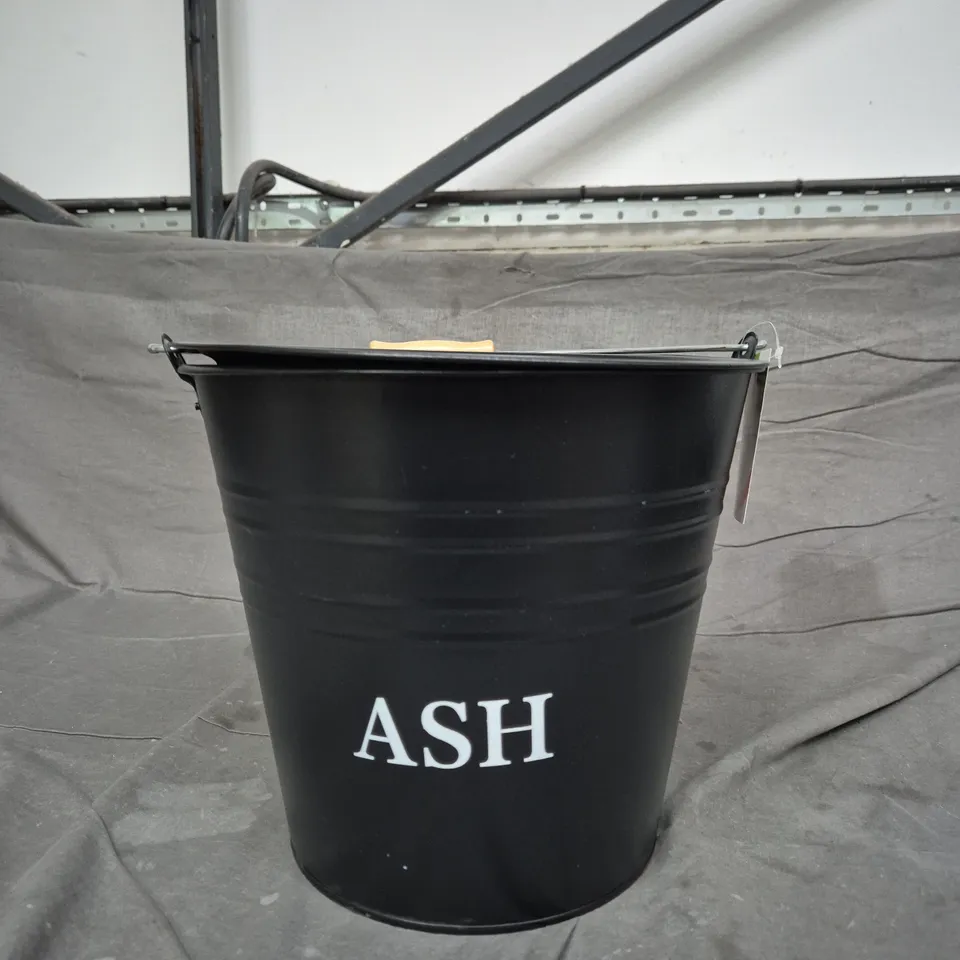 UNIBOS 12L BLACK ASH BUCKET WITH LID