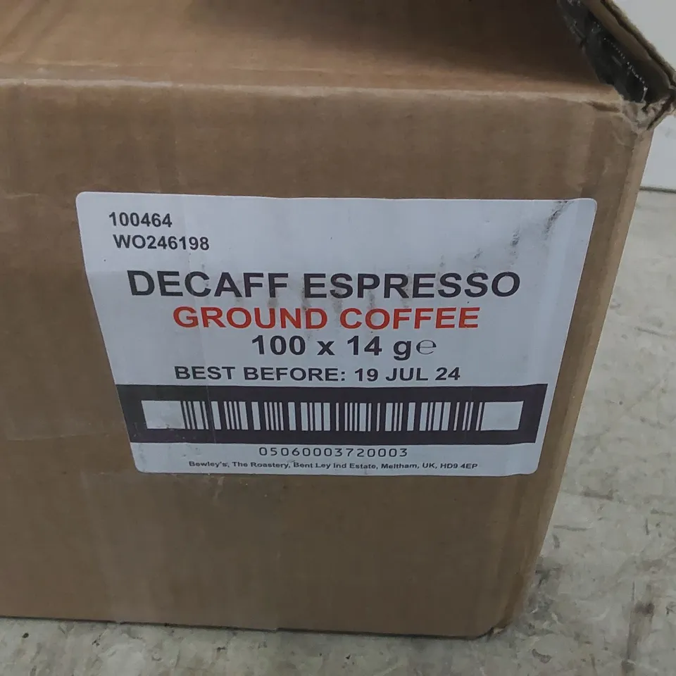 BOXED SET TO CONTAIN APPROX 100 X 14g SACHES OF DECAFF ESPRESSO GROUND COFFEE // BEST BEFORE: 19/07/24