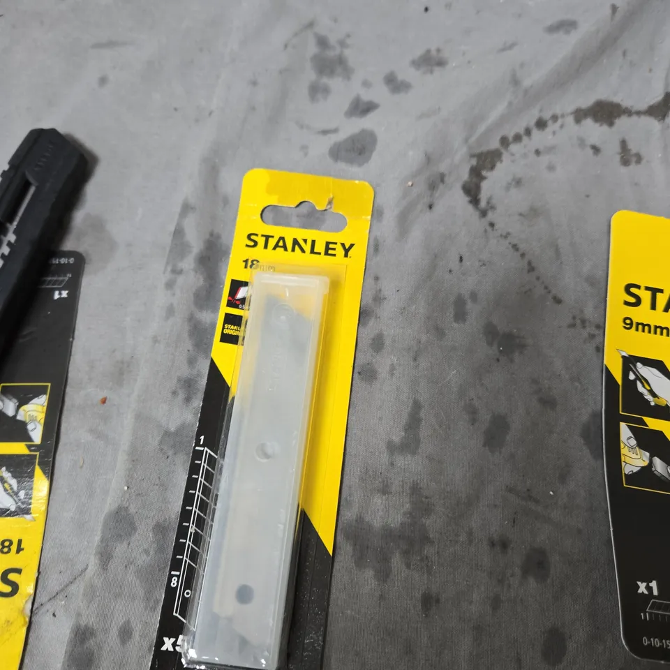 APPROXIMATELY 10 X ASSORTED STANLEY RETRACTABLE UTILITY KNIFE WITH 9MM & 18MM REPLACEMENT BLADES