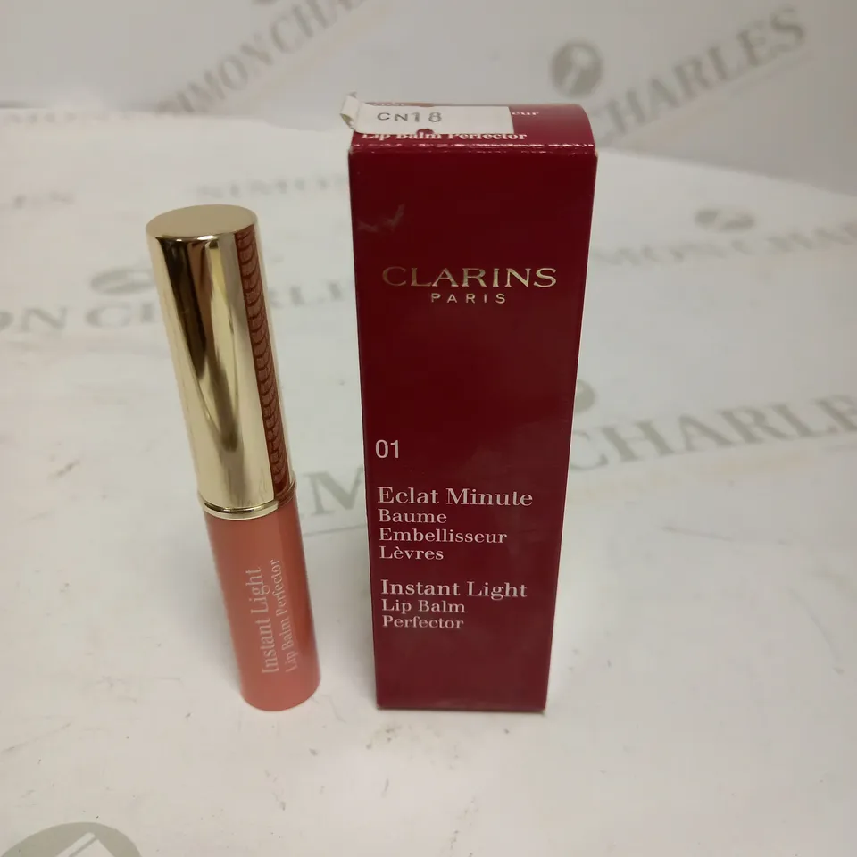 CLARINS INSTANT LIGHT LIP BALM SHADE 01