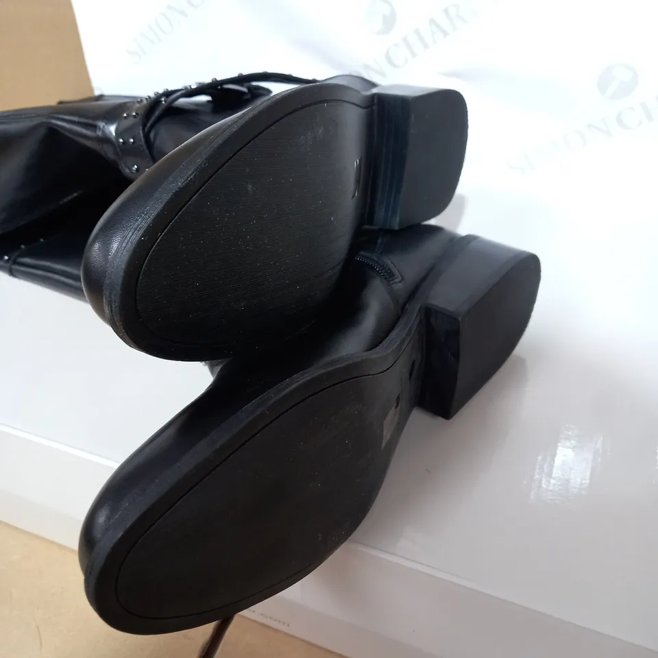 MARC FISHER BLACK LEATHER HIGH RISE BOOTS - SIZE 7