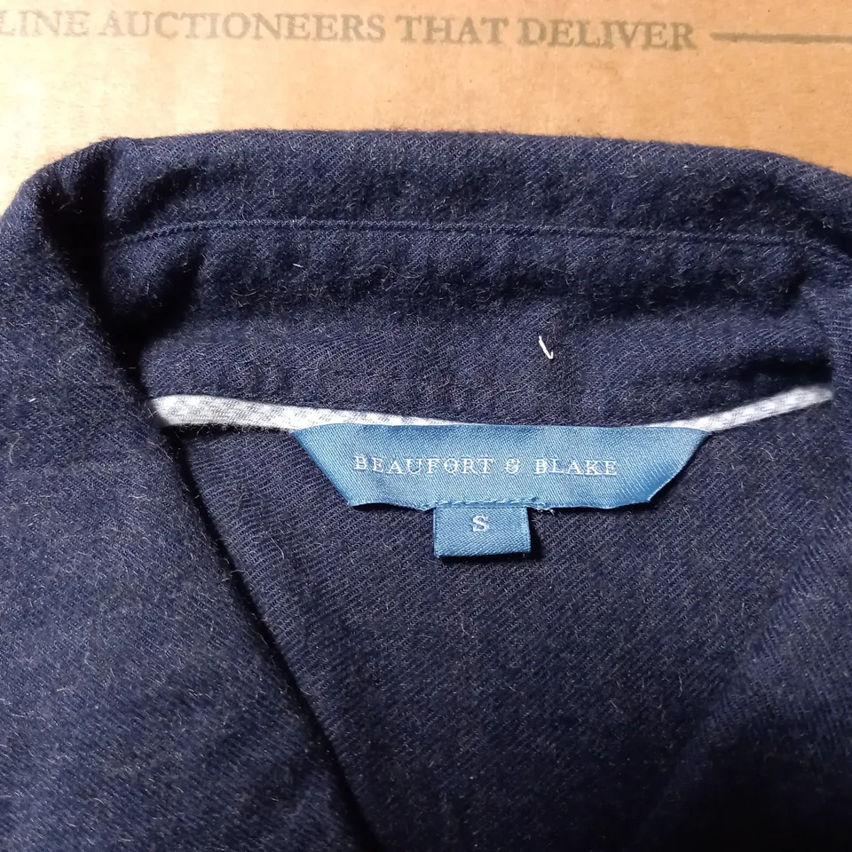 PACK OF 2 BEAUFORT AND BLAKE SHIRTS - SUTTON NAVY CASHMERE AND EASTRY BLUE STRIPE COTTON SHIRTS SIZE S