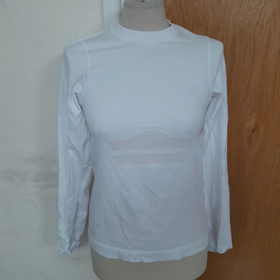 LNDR SEAMSLESS BREATHABLE WHITE TOP SIZE S/M
