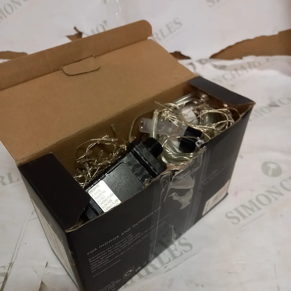 LOT OF 10 ASSORTED MOUSE'S , FYM AUDIO CONNECTORS AND LIGHTING 