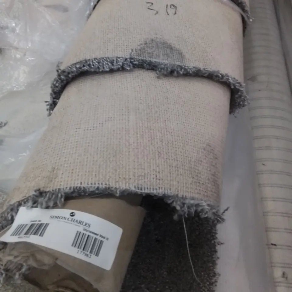 ROLL OF QUALITY KENSINGTON HEATHERS CARPET - APPROXIMATELY 3.7 X 5M