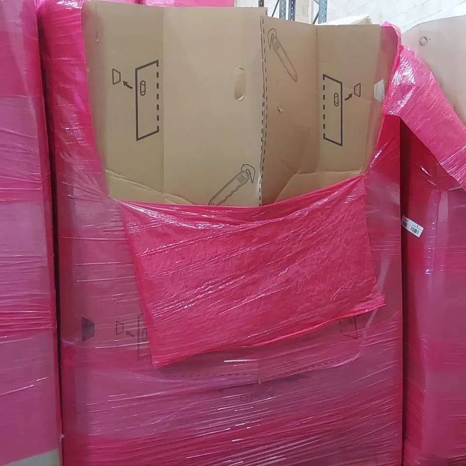 PALLET OF ASSORTED ITEMS INCLUDING: 7L GRAPE CRUSHER, KIDS BALANCE BIKE, TOILET SEAT, SHOE/COAT STORAGE RACK, BLINDS ECT