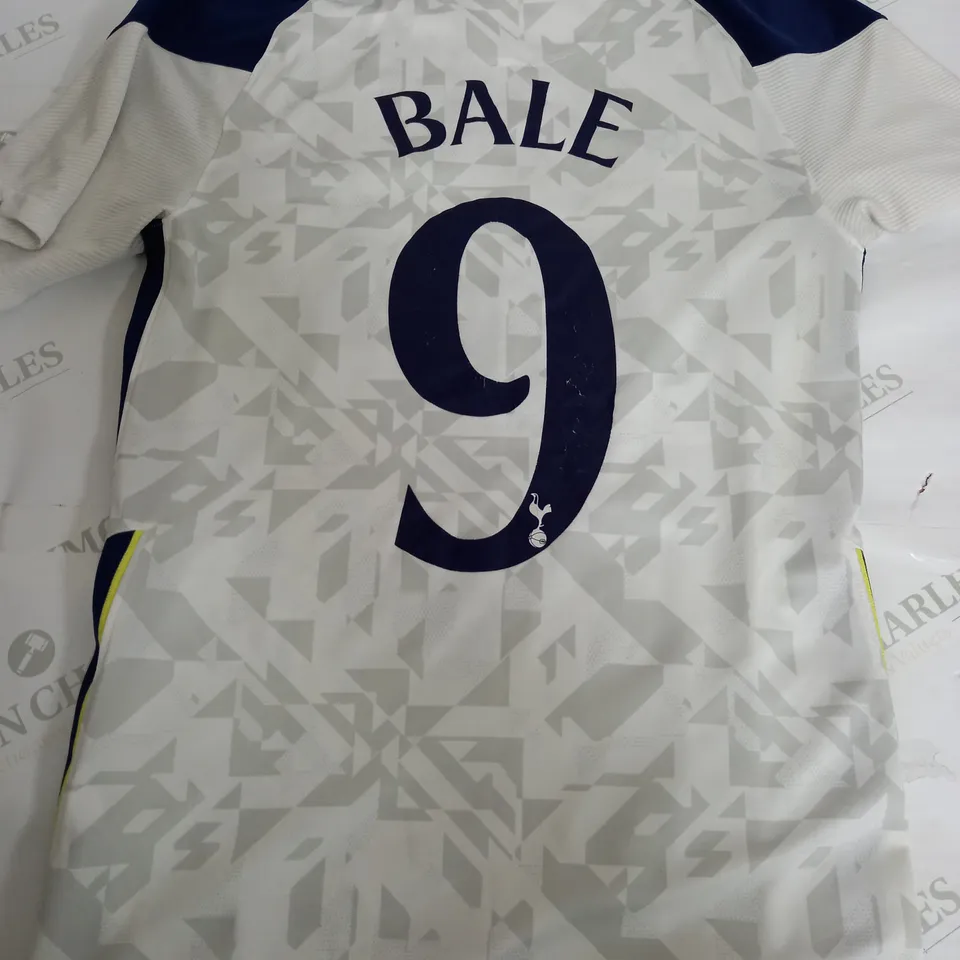 NIKE TOTTENHAM HOTSPUR HOME SHIRT - '9 BALE' - SMALL