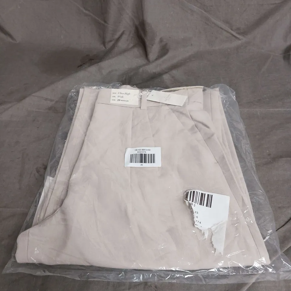 ABERCROMBIE & FITCH ULTRA HIGH RISE WIDE LEG PLEATED TROUSERS IN STONE SIZE 29R