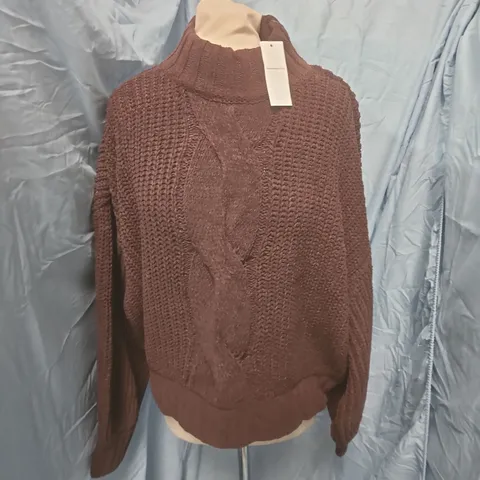 ABERCROMBIE & FITCH BROWN KNITTED JUMPER - LARGE