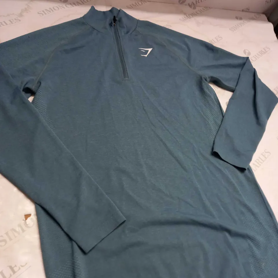 GYMSHARK 1/4 ZIP FUNNEL SHIRT SIZE M