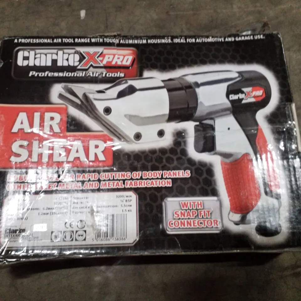 BOXED CLARKE X-PRO CAT140 AIR SHEAR