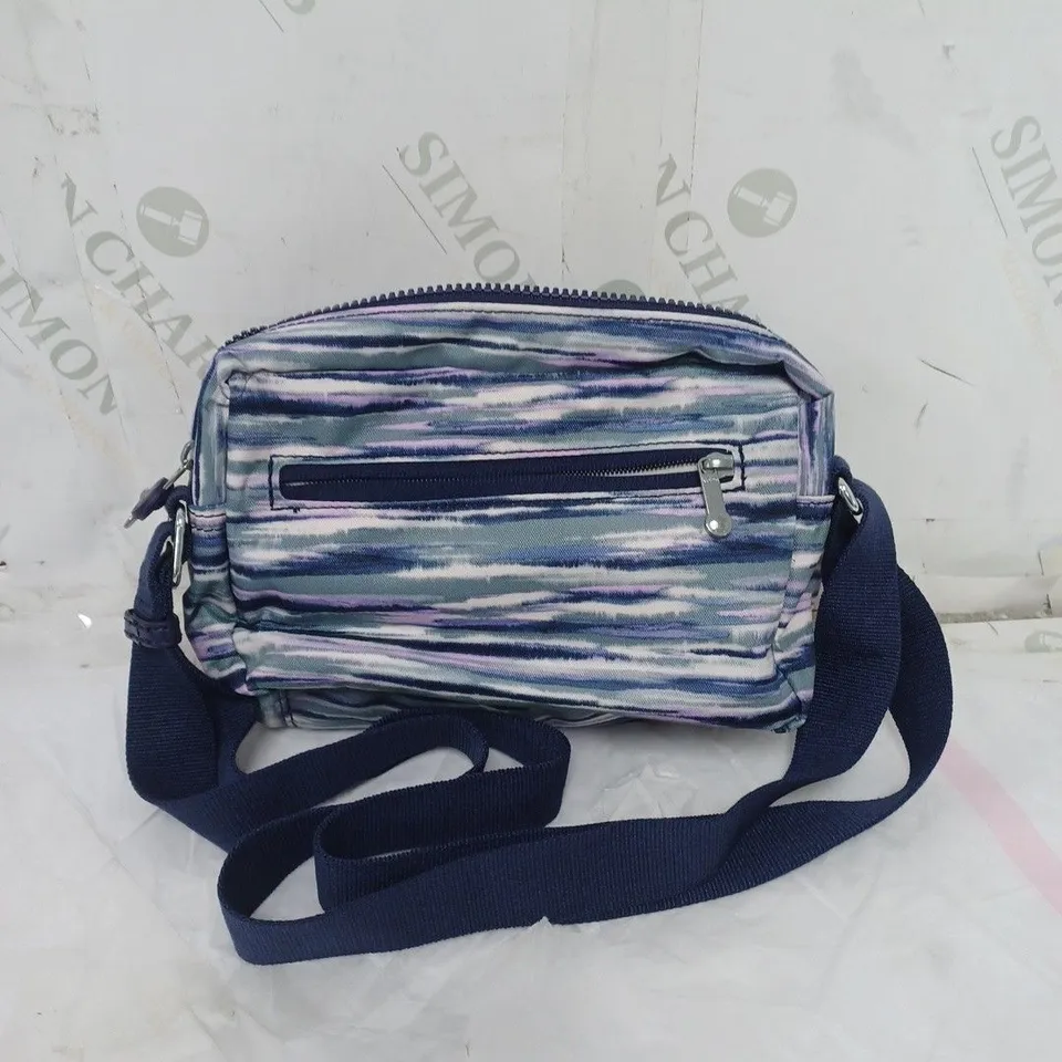 KIPLING LIVE LIGHT SMALL SHOULDER BAG. MULTIPLE COMPARTMENTS. COMES WITH A GORILLA KEYRING BLUE