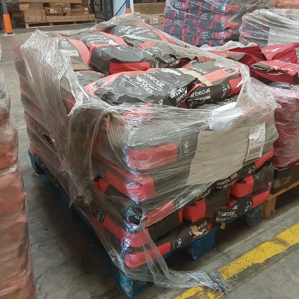 PALLET CONTAINING A LARGE QUANTITY OF CHARCOAL BRIQUETTE BAGS 