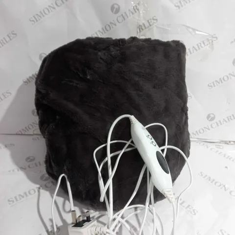 COZEE HOME VELVETSOFT HEATED THROW IN CHARCOAL