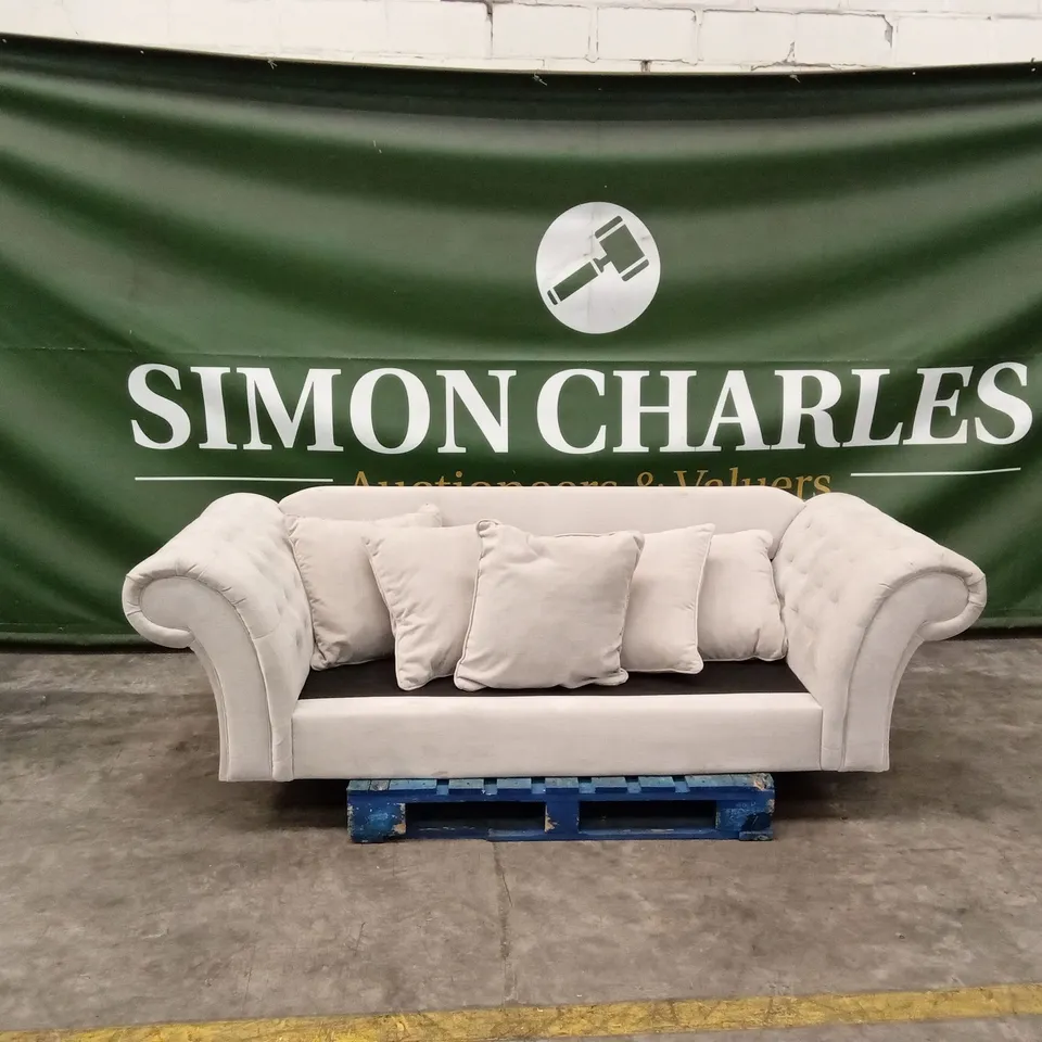 WINDSOR 3 SEATER FABRIC SOFA