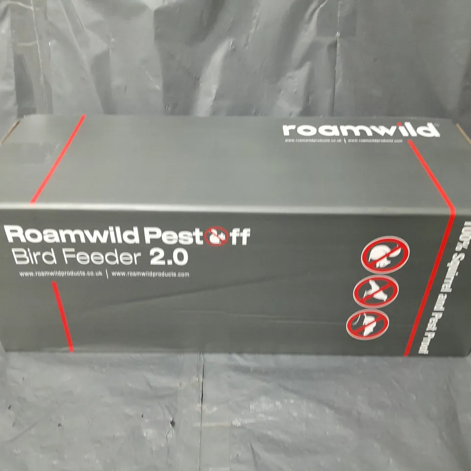 BOXED AND SEALED ROAMWILD PEST OFF BIRD FEEDER 2.0 (SUNFLOWER/MIXED SEED FEEDER)