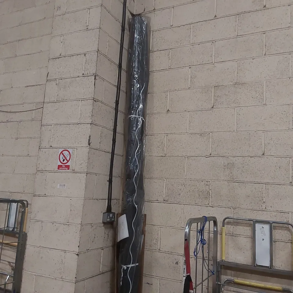 UNSPECIFIED AWNING PART