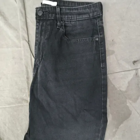 LEVI'S 721 HIGH RISE SKINNY JEANS IN RUSTIC BLACK SIZE 30