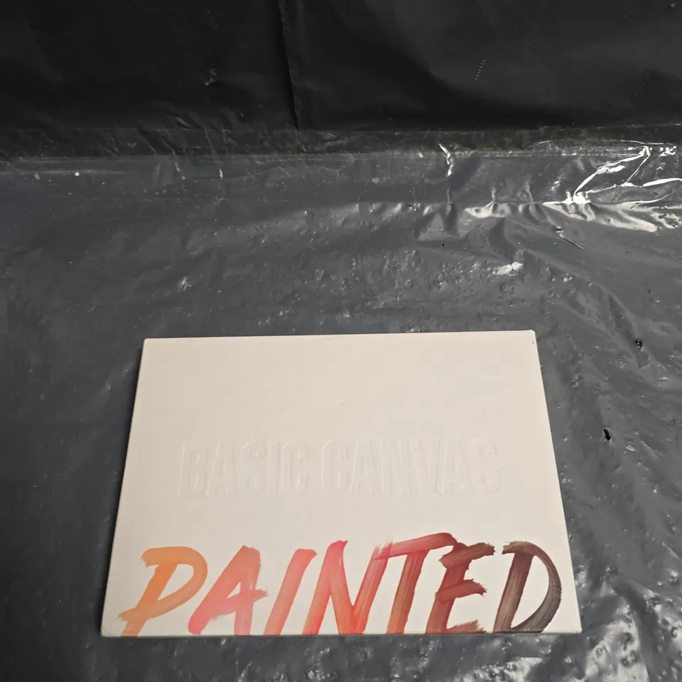 BASIC CANVAS PAINTED EYESHADOW PALETTE – WITH MIRROR