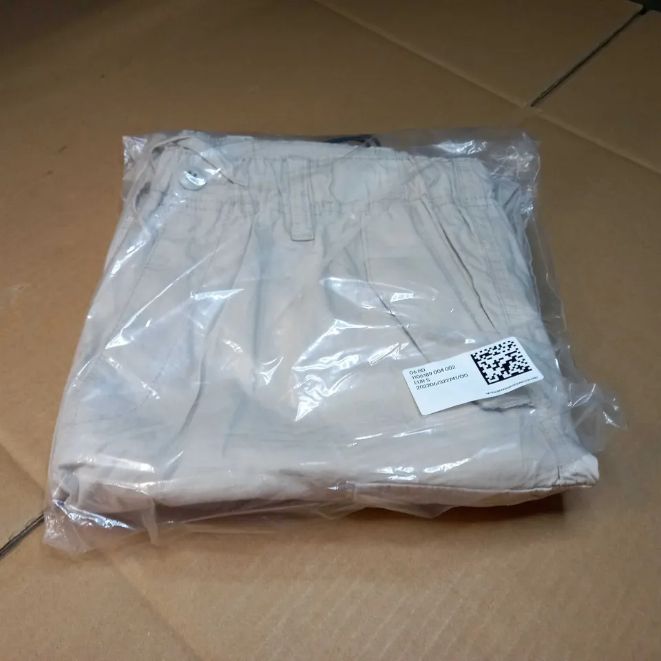 PACKAGED DESIGNER CREAM COMBAT TROUSERS - SMALL
