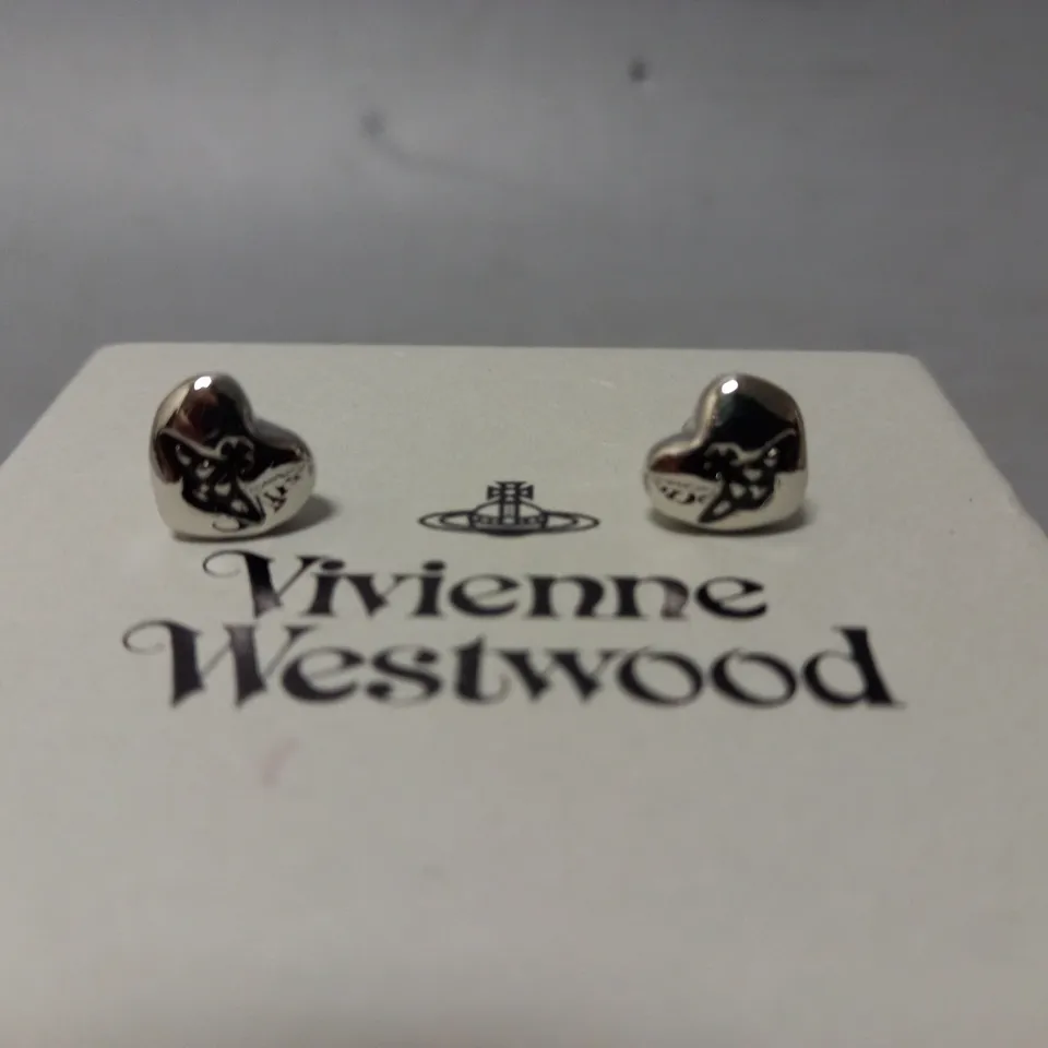 BOXED VIVIENNE WESTWOOD HEART EARRINGS 