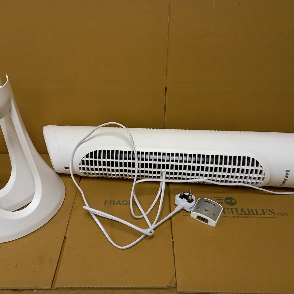 HONEYWELL OSCILLATING TOWER FAN