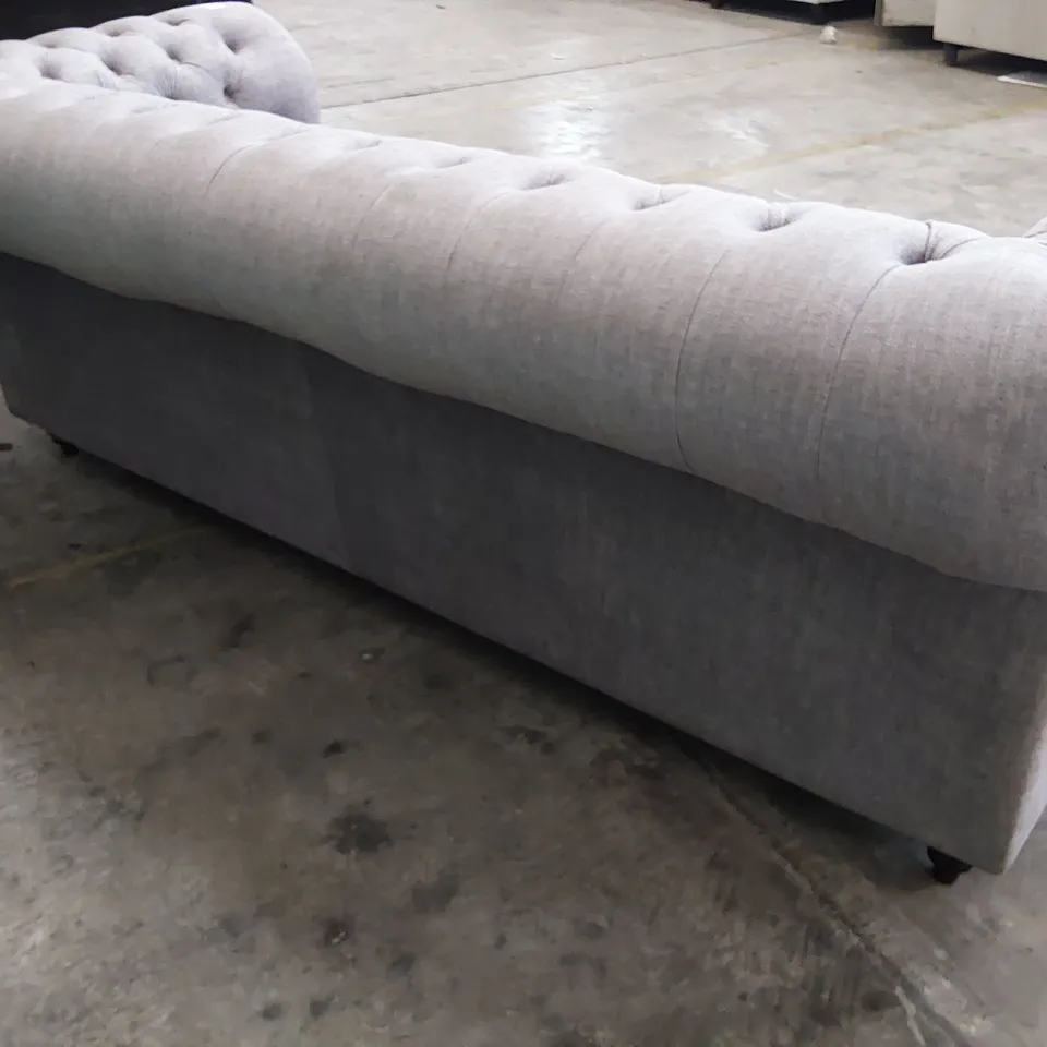 DESIGNER THREE SEATER CHESTERFIELD SOFA GREY PLUSH FABRIC 