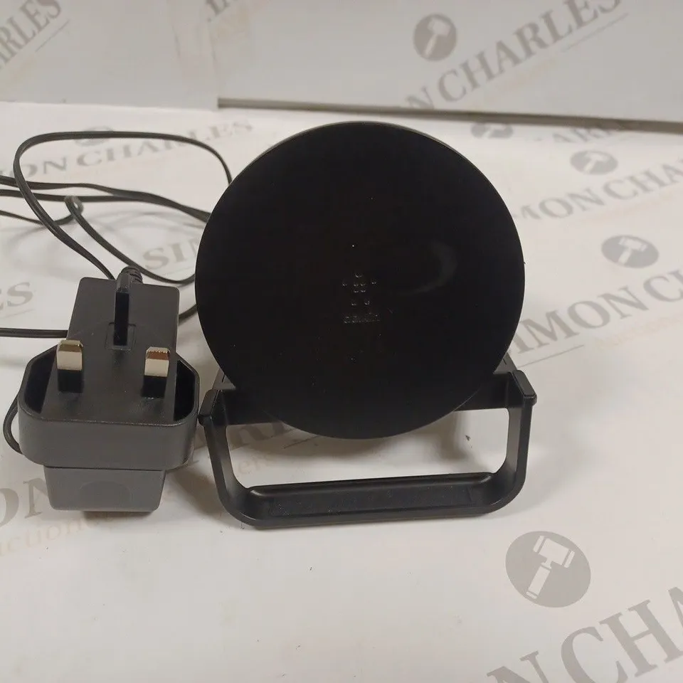 UNBOXED BELKIN BOOST CHARGE WIRELESS CHARGING STAND + SPEAKER