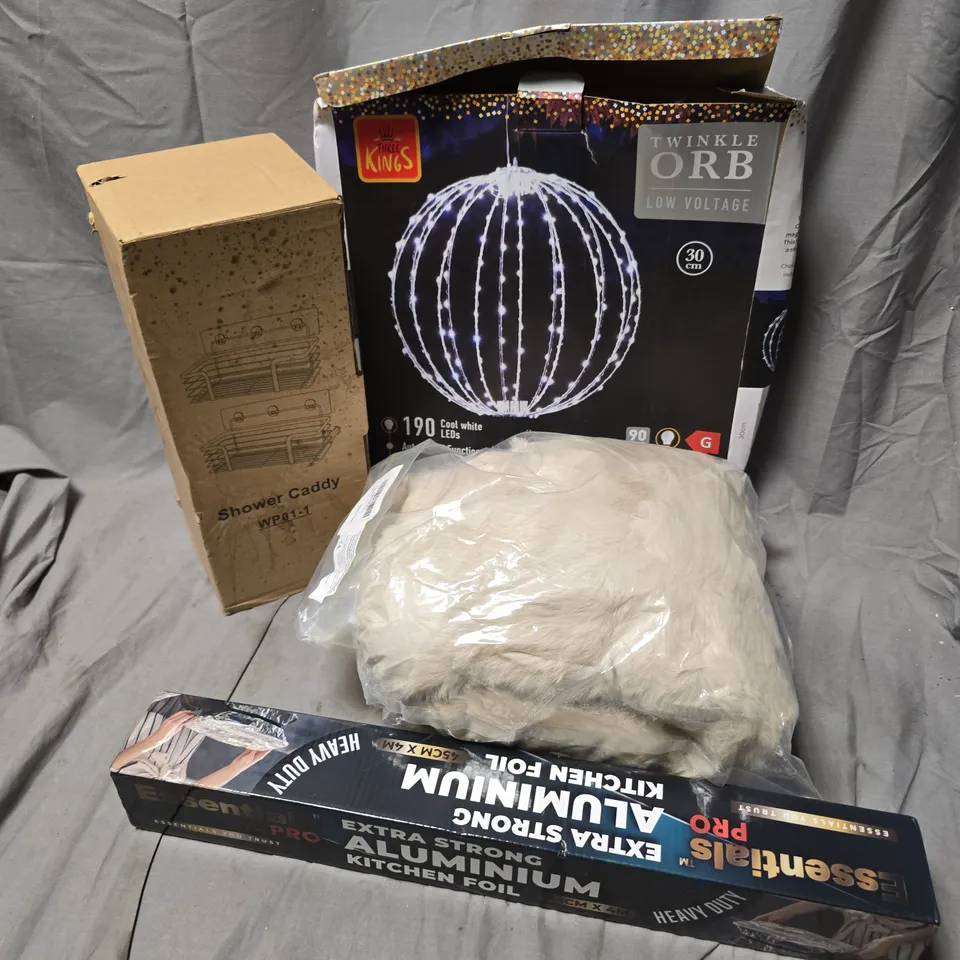 APPROXIMATELY 12 ASSORTED HOUSEHOLD PRODUCTS TO INCLUDE THREE KINGS TWINKLE ORB, KITCHEN FOIL, SHOWER CADDY, ETC - COLLECTION ONLY
